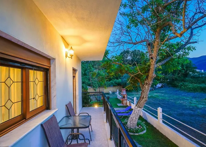 Διαμέρισμα Karydies